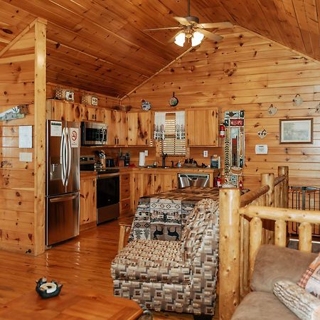 Вилла Mountain Seclusion Севьервилл Экстерьер фото